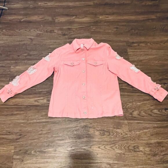 Quacker Factory Denim Button Down Jacket  Distressed Rhinestone Hearts Pink S - Picture 11 of 15